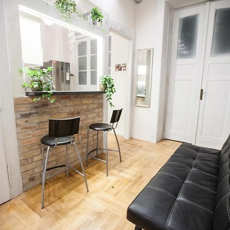 N40 By Small Home บูดาเปสต์ ภายนอก รูปภาพ
